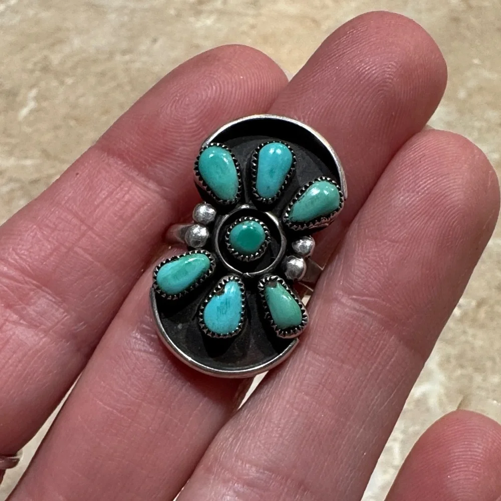 Turquoise Silver Women's Ring - Picture 11 of 13